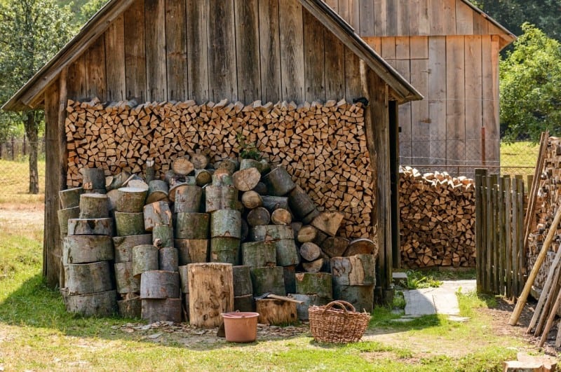 firewood_shed_design