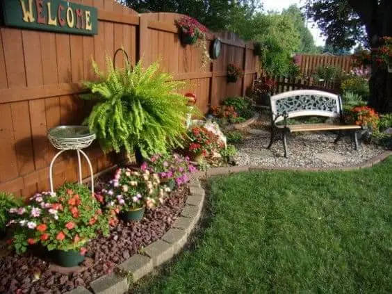 Smart Landscaping Ideas for Small Backyard - Image title