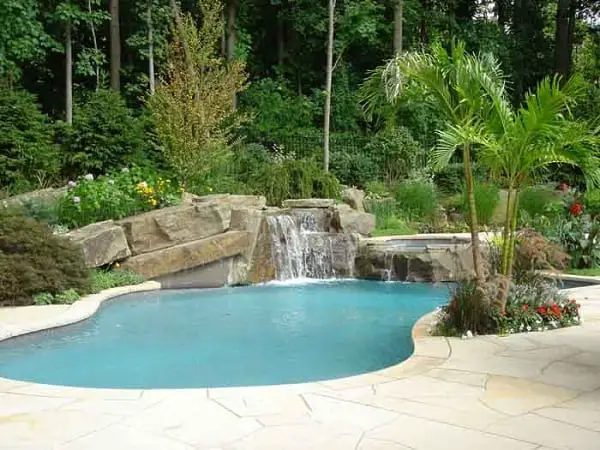 in_ground_pool_landscaping_4ccd153023b6d11fad14dca86c2fd4f3