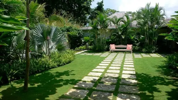 innovative-large-backyard-landscaping-ideas