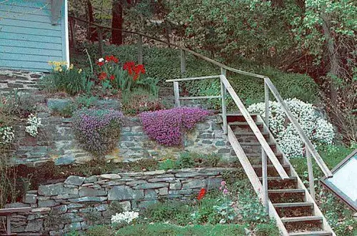part_1_garden_design_on_steep_slopes_landscaping